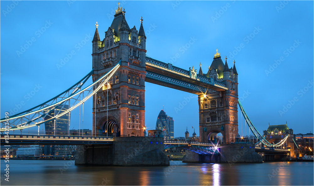 Obraz premium London tower bridge