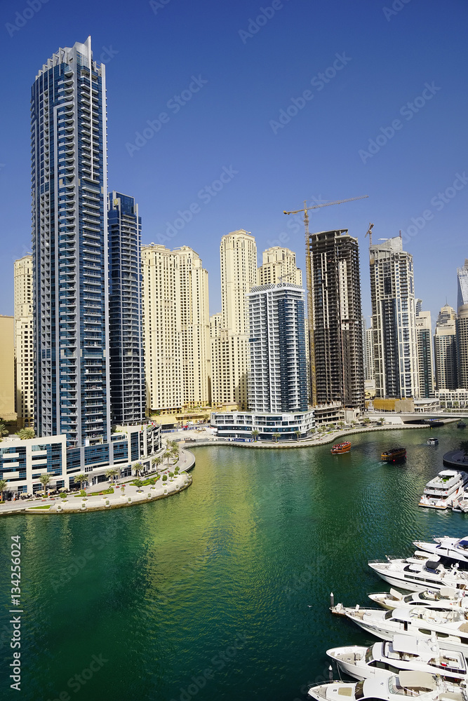 Dubai Marina, United Arab Emirates, Asa