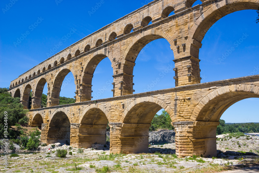 Famous In ancient aqueduct Pont du Gard is an old Roman aqueduct in Southern France.