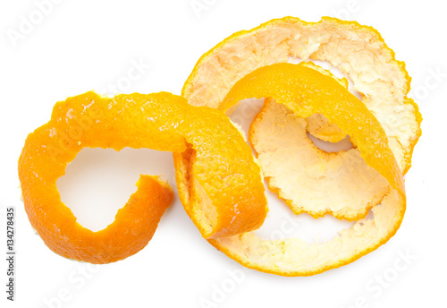 Orange twist of citrus peel