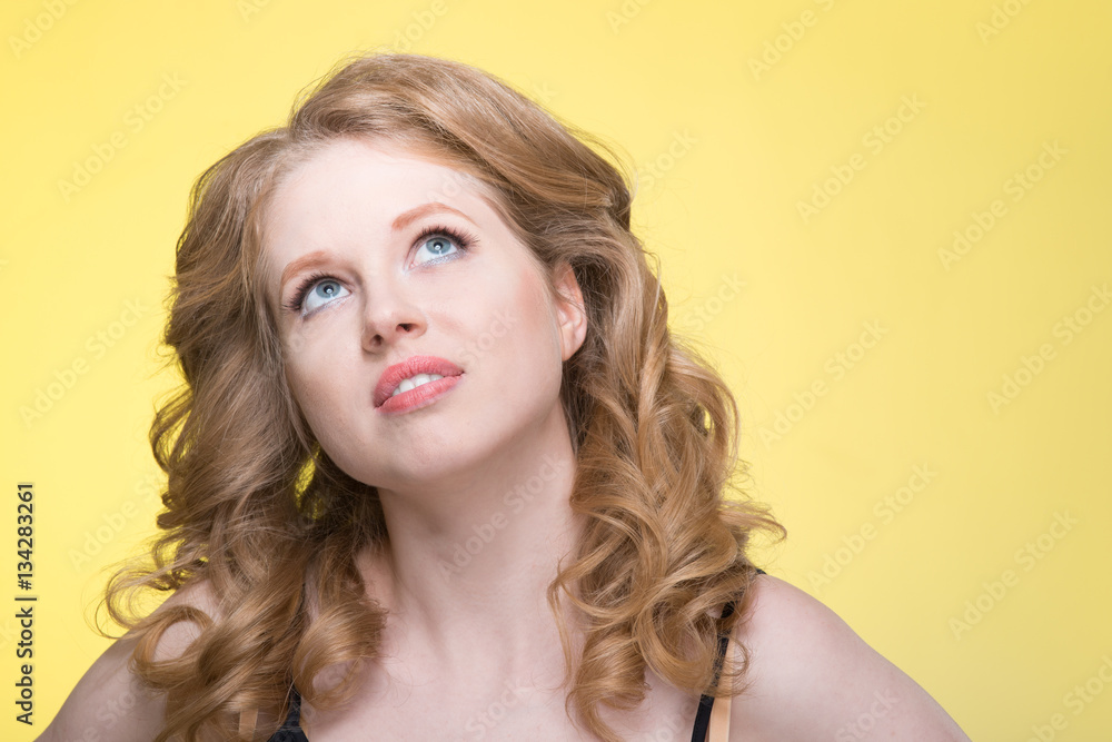 Naklejka premium Young beautiful woman