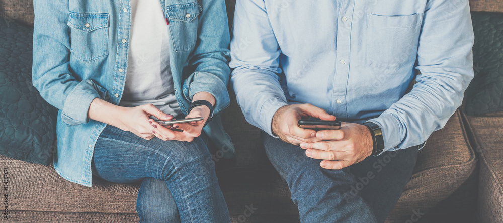 gadgets. Teamwork. Couple shopping 