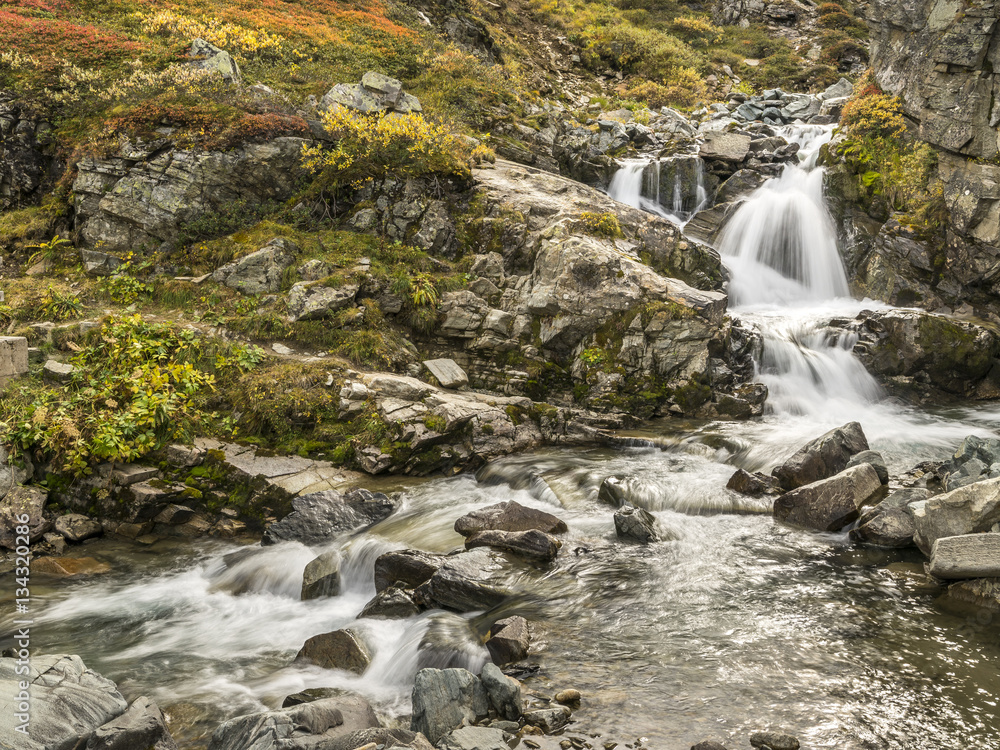 Fototapeta premium Wasserfall am Großen Seehorn, Bieler Höhe, Silvretta, Vorarlberg, Österreich