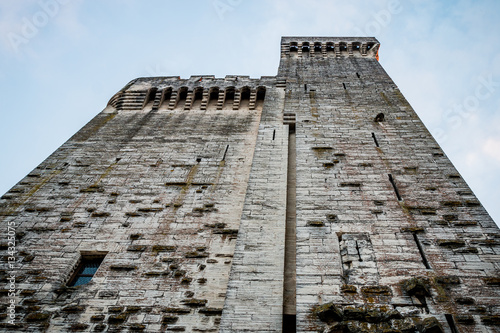 Wallpaper Mural La Tour Philippe-le-Bel à Villeneuve-lès-Avignon Torontodigital.ca