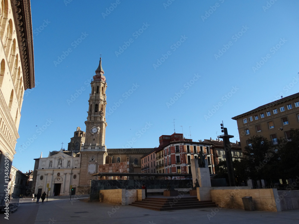Naklejka premium Zaragoza Plaza del Pilar and Goya Sculture January 2017