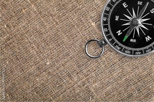 Tapety artystyczne Compass.
