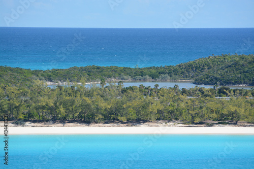 Fototapeta Naklejka Na Ścianę i Meble -  Tropical Island in the Bahamas