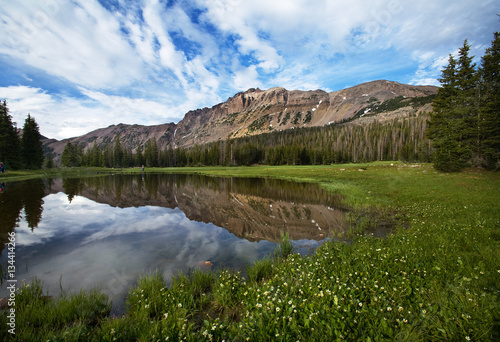 Canvas Print High alpine lake in front of Hayden Peak, Wasatch National Forest, Uinta Mountai