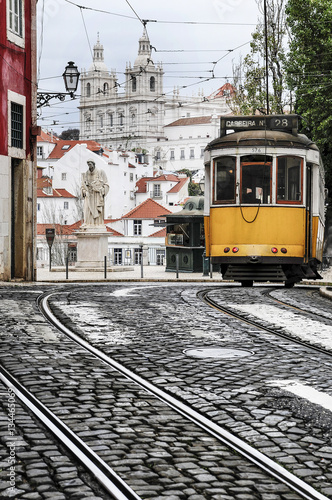 Obraz na plátně Old tram in the streets of Lisbon