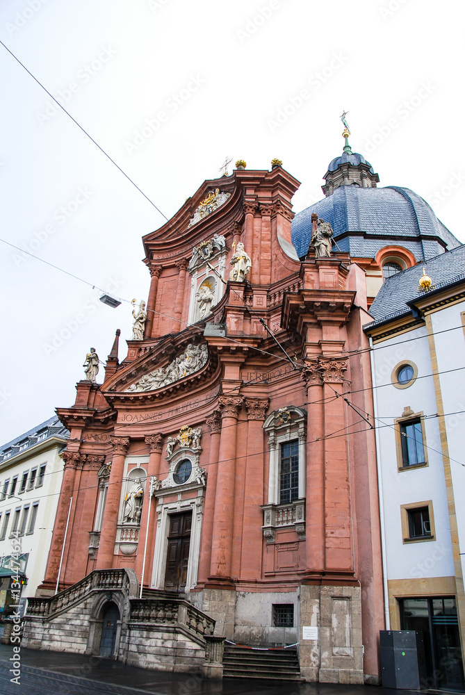 Obraz premium ノイミュンスター教会（ドイツ・ヴュルツブルク）