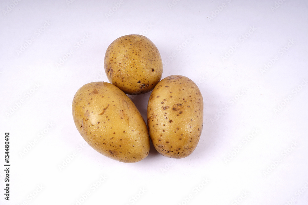 potato isolated on white background potato isolated on white background