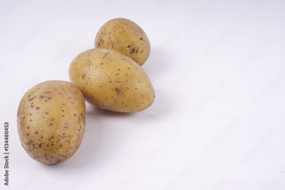 potato isolated on white background potato isolated on white background