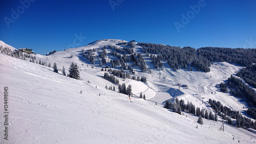 Sunny skiday in the mountains, Saalbach-Hinterglemm