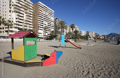 Wallpaper Mural shipwrecked in malaga Torontodigital.ca