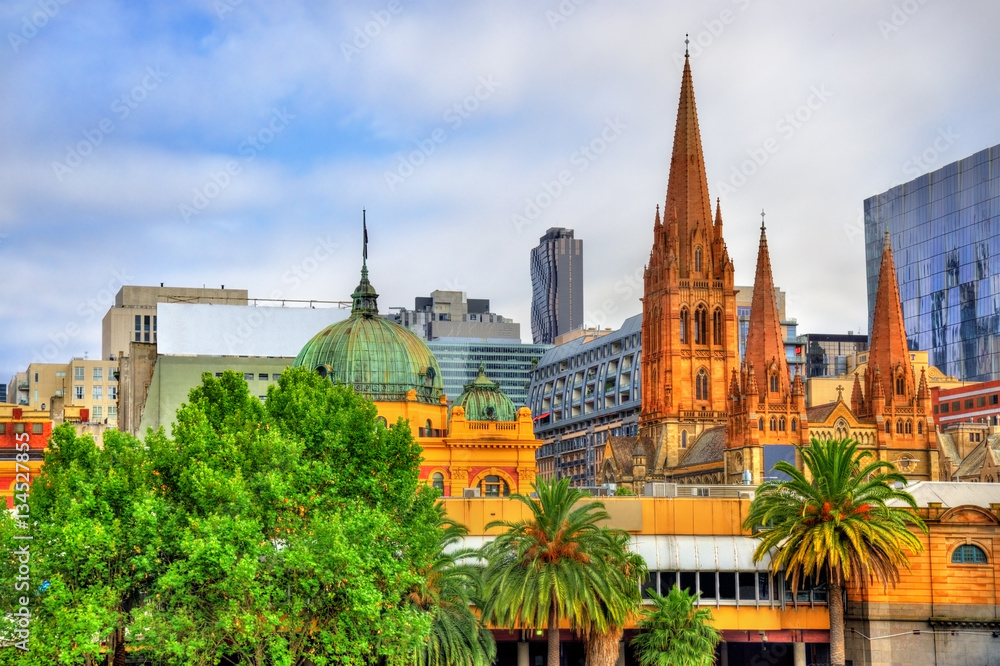 Flinders Street Station and St Paul's Cathedral in Melbourne Flinders Street Station and St Paul's Cathedral in Melbourne