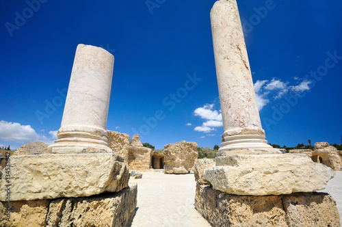 Antike Säulen und Ruinen von Karthago, Tunesien