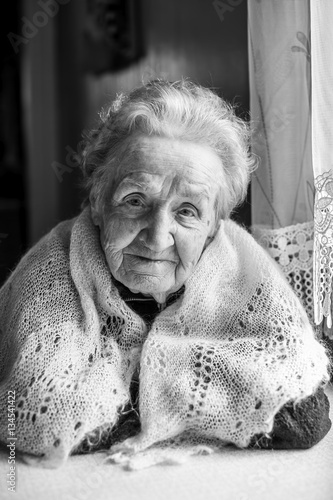 Konstfotografi Black and white portrait of an old woman. Elderly.