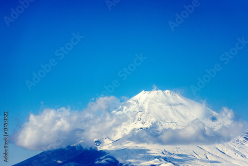 富士山と雲 © blew_f