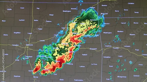 Radar Animation of Thunderstorm Squall Line