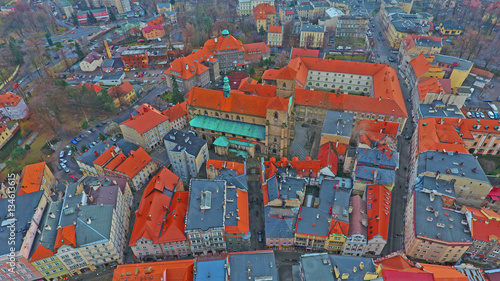 Kłodzko- piękne zdjęcie miasta z powietrza © Wojciech