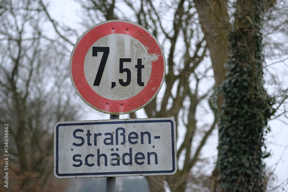 Straßenschild in Niedersachsen