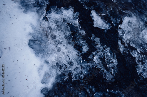 Frozen Stream © Metamorphosa