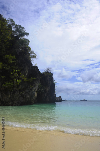 l landscape view of Koh Hong island in Thailand Phi Phi area with turquoise water sea and blue sky