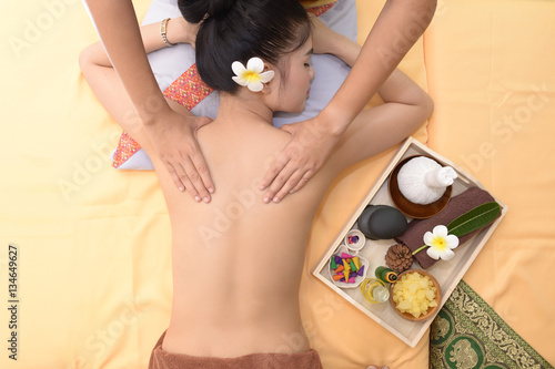 Massage and Spa: Thai massage and spa for relaxation and healing the pain.