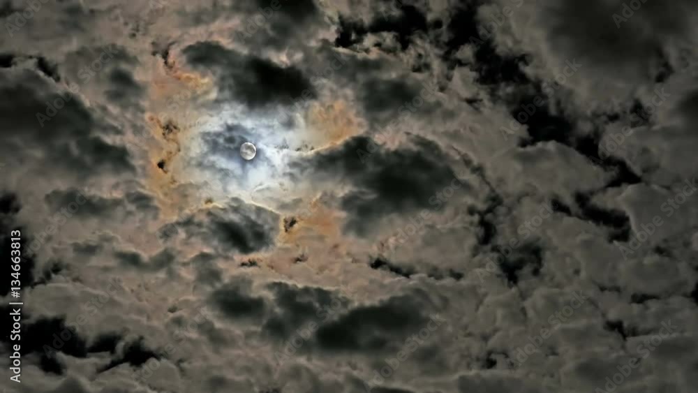 4K Full Moon and Clouds Timelapse 4K Full Moon and Clouds Timelapse