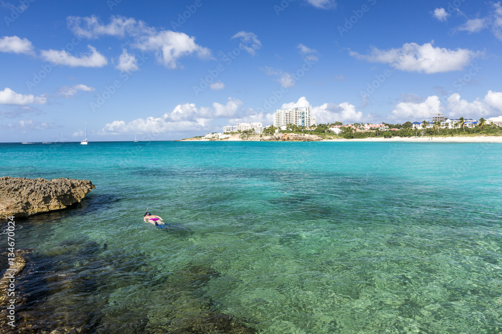 Fototapeta premium Saint Martin, Sint Maarten: Caribbean Beaches & Golf Course