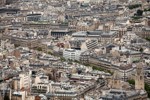 View over Paris © Steve Lovegrove