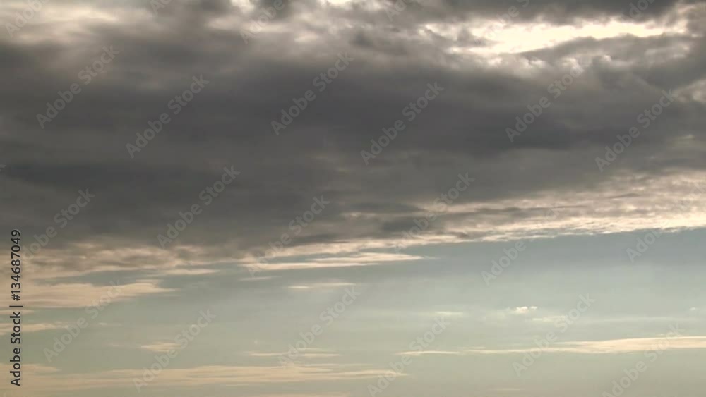 Clouds Drift Along until Thunderstorm Gets Enough Energy to Form Clouds Drift Along until Thunderstorm Gets Enough Energy to Form