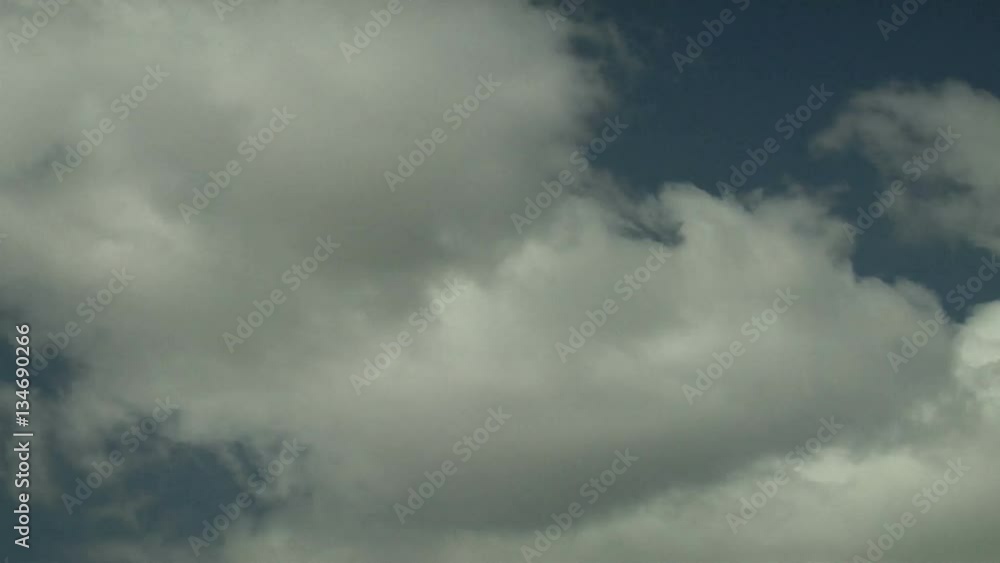 Turbulent and Puffy Cumulus Cloud Time Lapse Turbulent and Puffy Cumulus Cloud Time Lapse