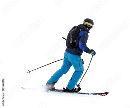 einzelner ski fahrer freigestellt