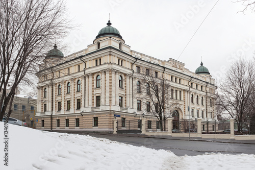 Кремлёвская набережная, дом 1, строение 2 (Бывший многопрофильный престижный доходный дом). Москва photo