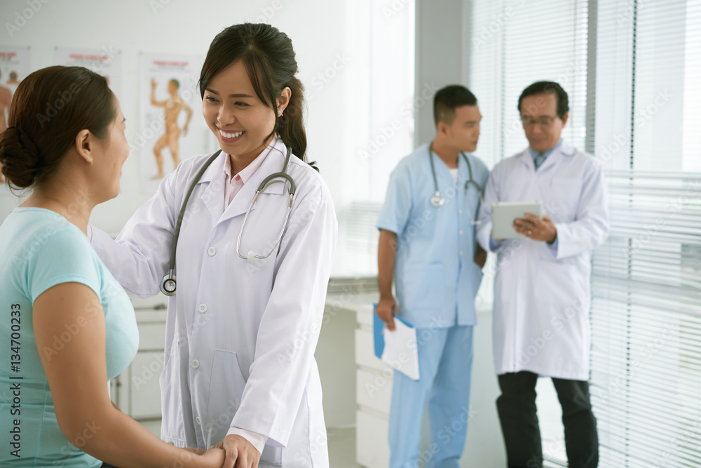 Talking to aged patient Talking to aged patient