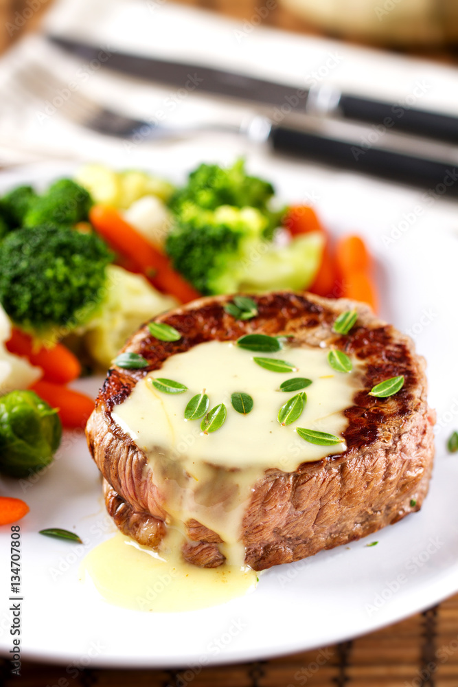 Fillet of beef with béarnaise sauce. Fillet of beef with béarnaise sauce.