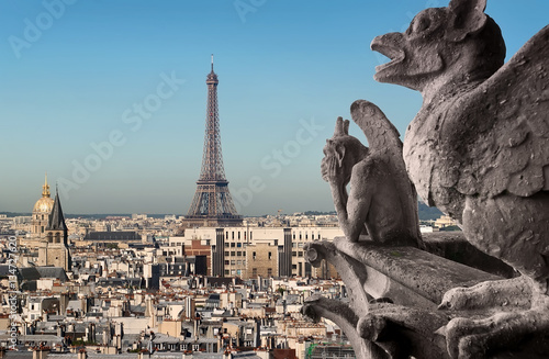 Eiffel Tower and Chimeras © Givaga