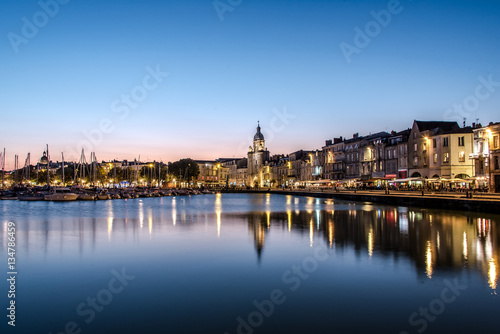 La Rochelle de nuit © Pictarena