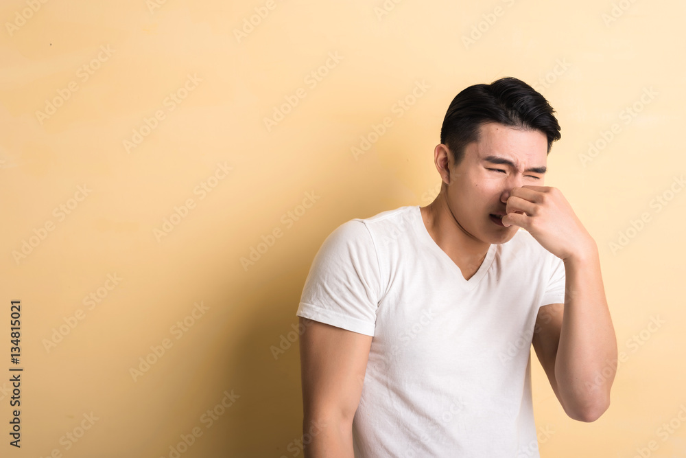 man feel smell bad man feel smell bad