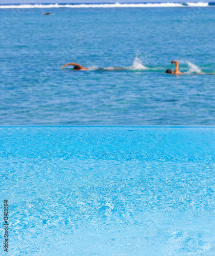 piscine à débordement en bordure de lagon  © Unclesam