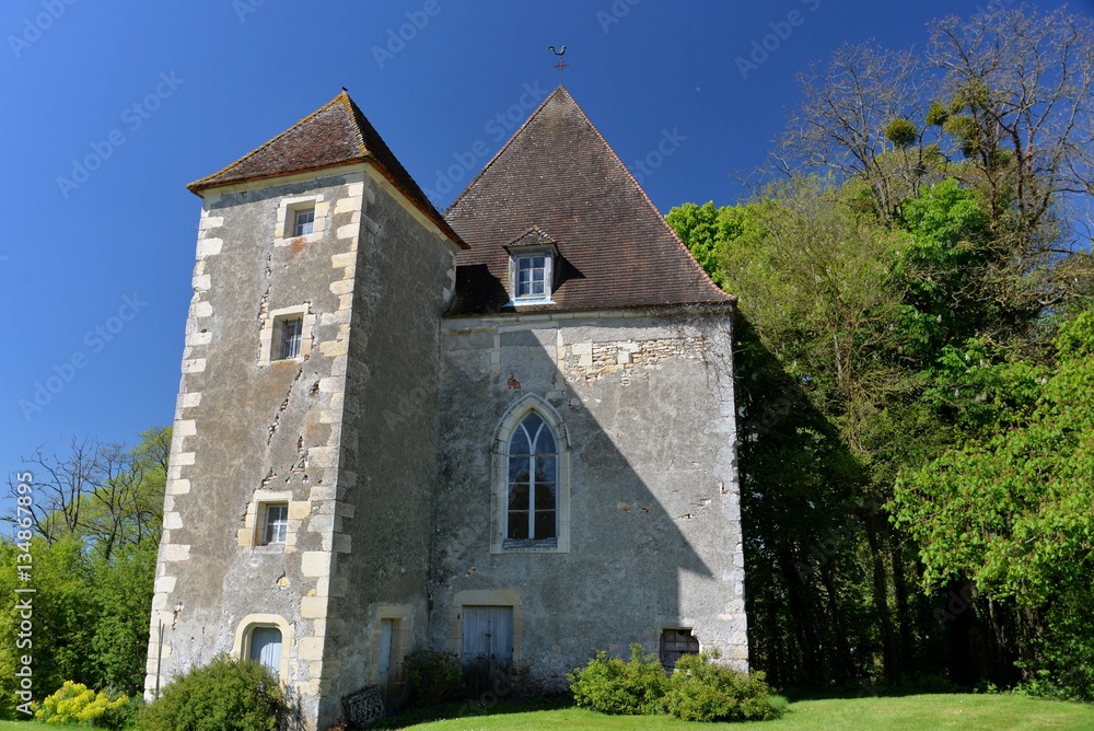 
Château de la Garde Perroy
