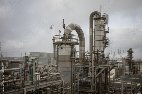 Refinery or Chemcial Plant Distillation Tower