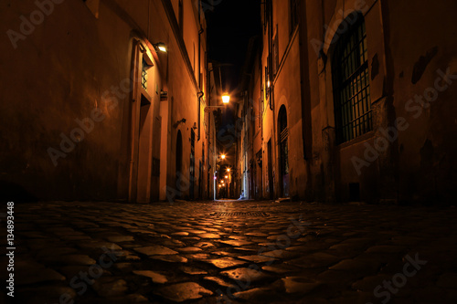 Rue de Rome la nuit, Rome, Latium, Italy