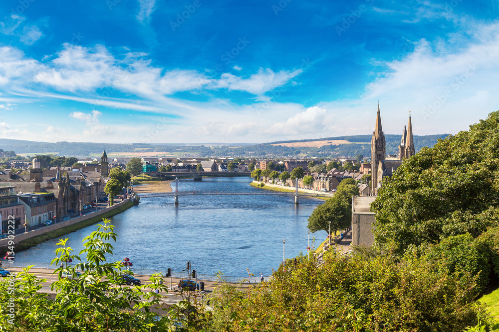 Fototapeta premium Cityscape of Inverness, Scotland
