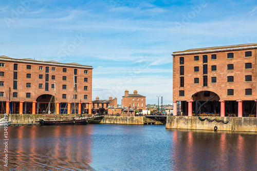 Albert Dock in Liverpool © Sergii Figurnyi
