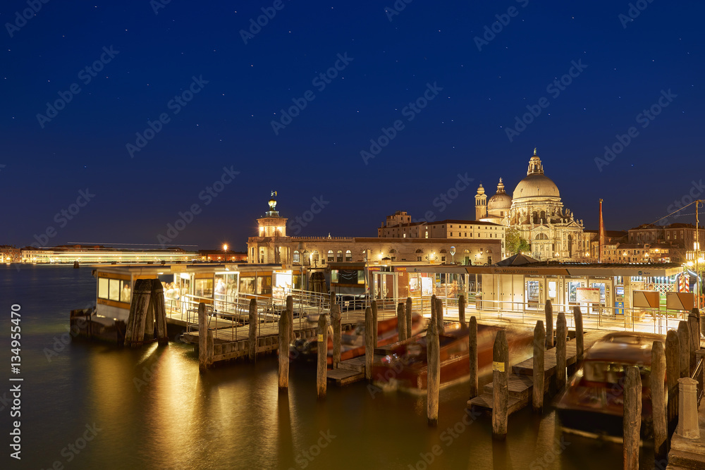 Venice nightscape, city, water, 