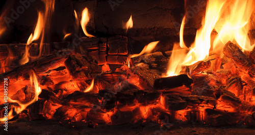 heat burnt logs