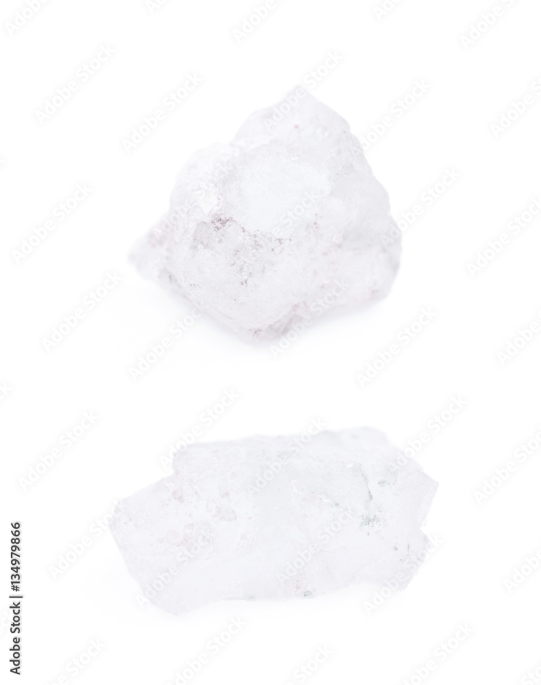 Single crystal of salt isolated Single crystal of salt isolated