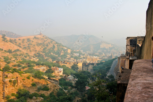 холмы, дворец-крепость в Индии